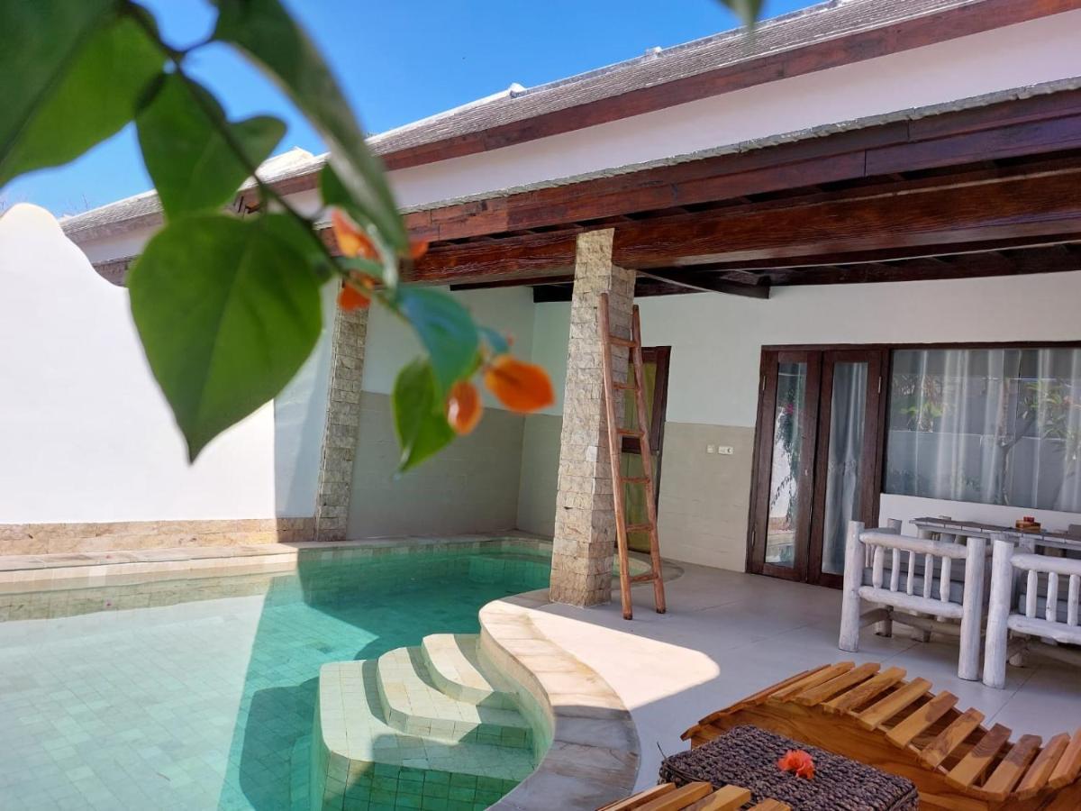 Cantika Villa Gili Trawangan Exteriör bild