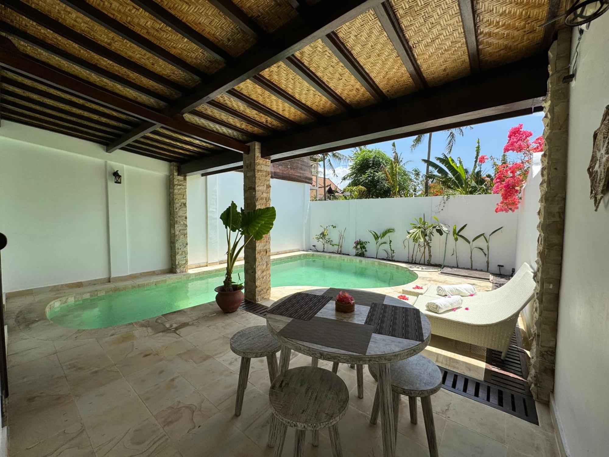 Cantika Villa Gili Trawangan Exteriör bild