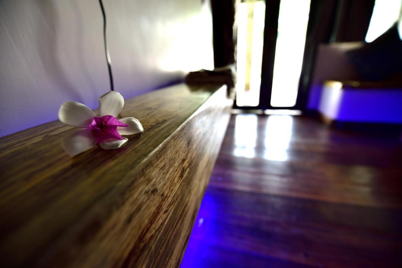 Cantika Villa Gili Trawangan Exteriör bild